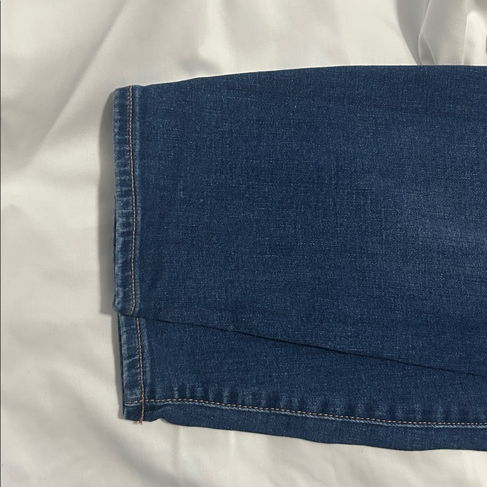 American Eagle Outfitters Blue Jeans - Picture 4 of 4